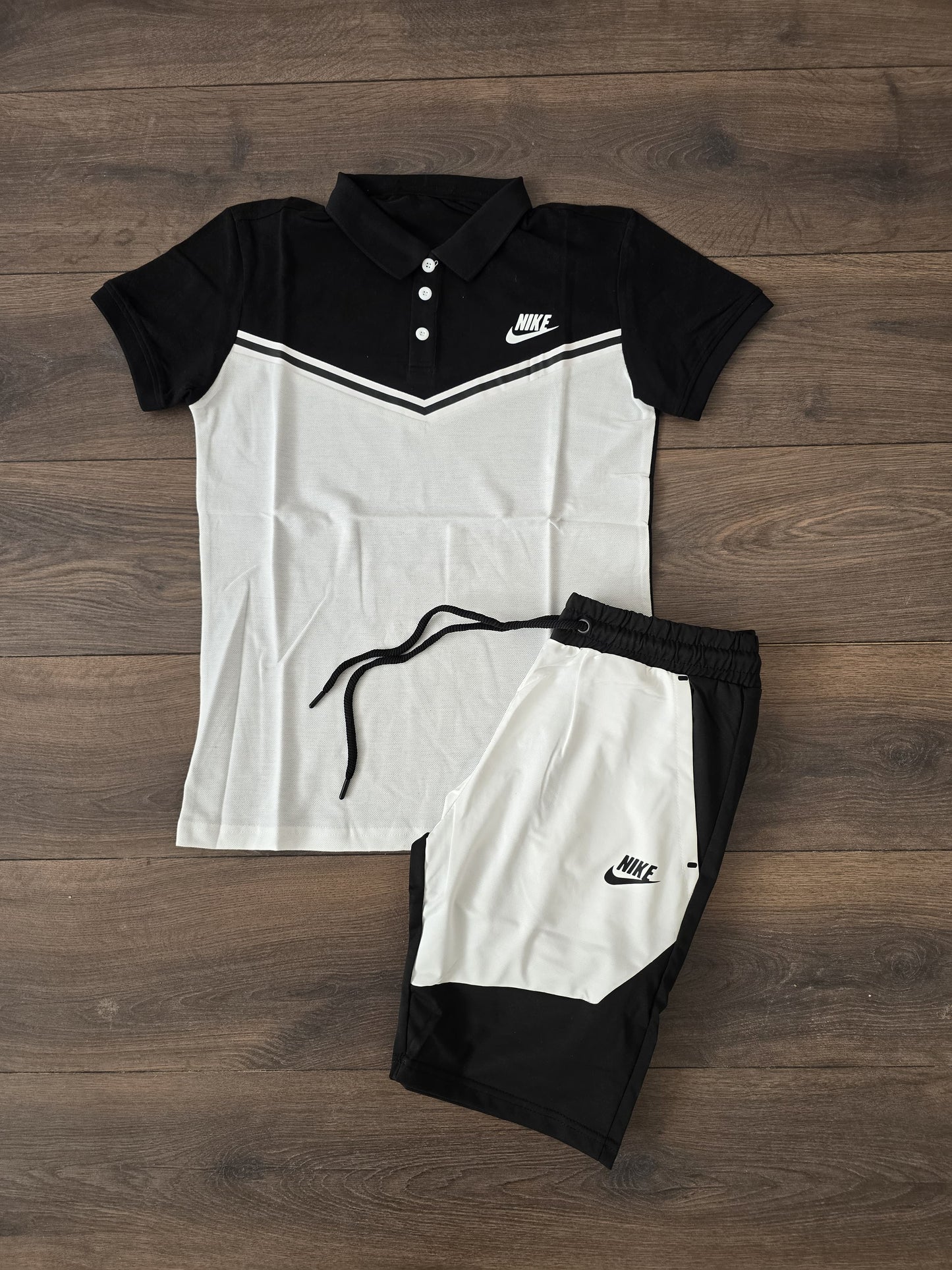 Conjunto Nike Tech Polo