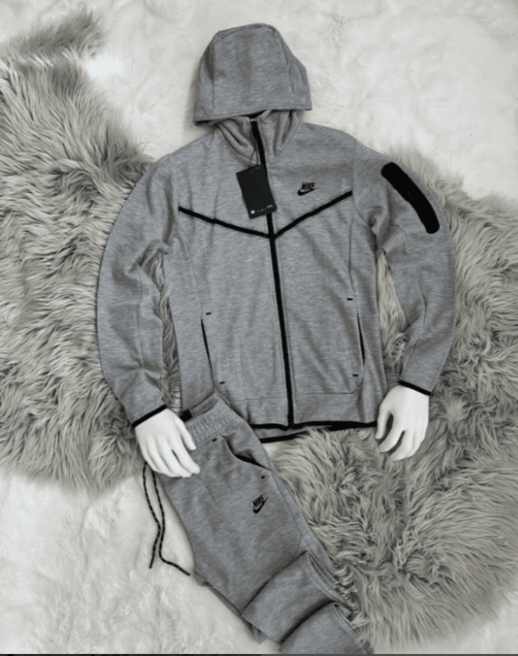Nike Tech Fleece Gris