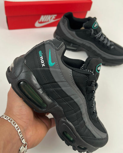 Nike Air Max 95 Black And Blue