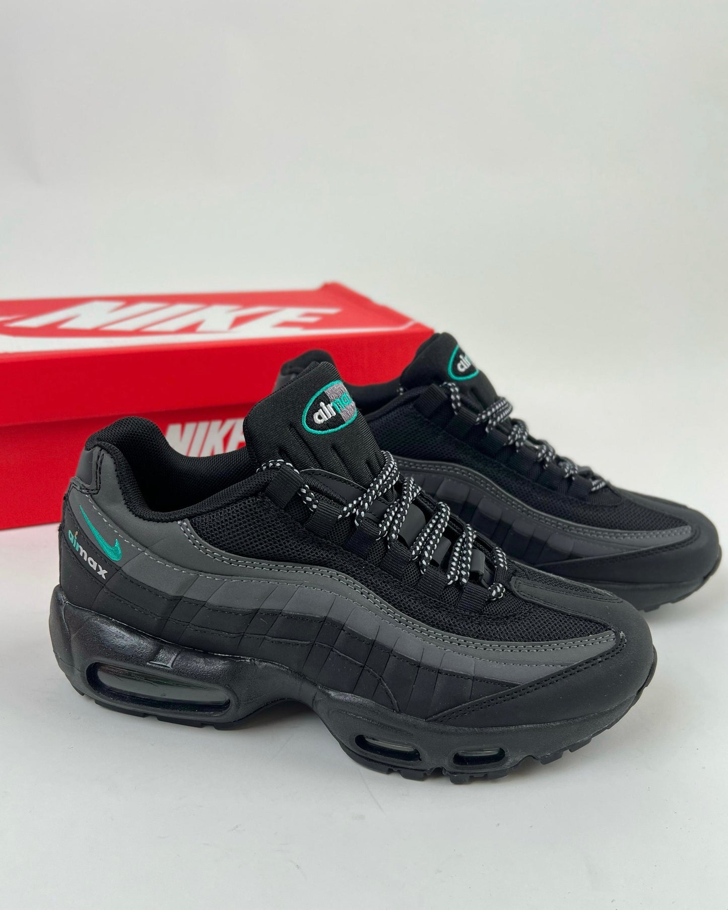Nike Air Max 95 Black And Blue