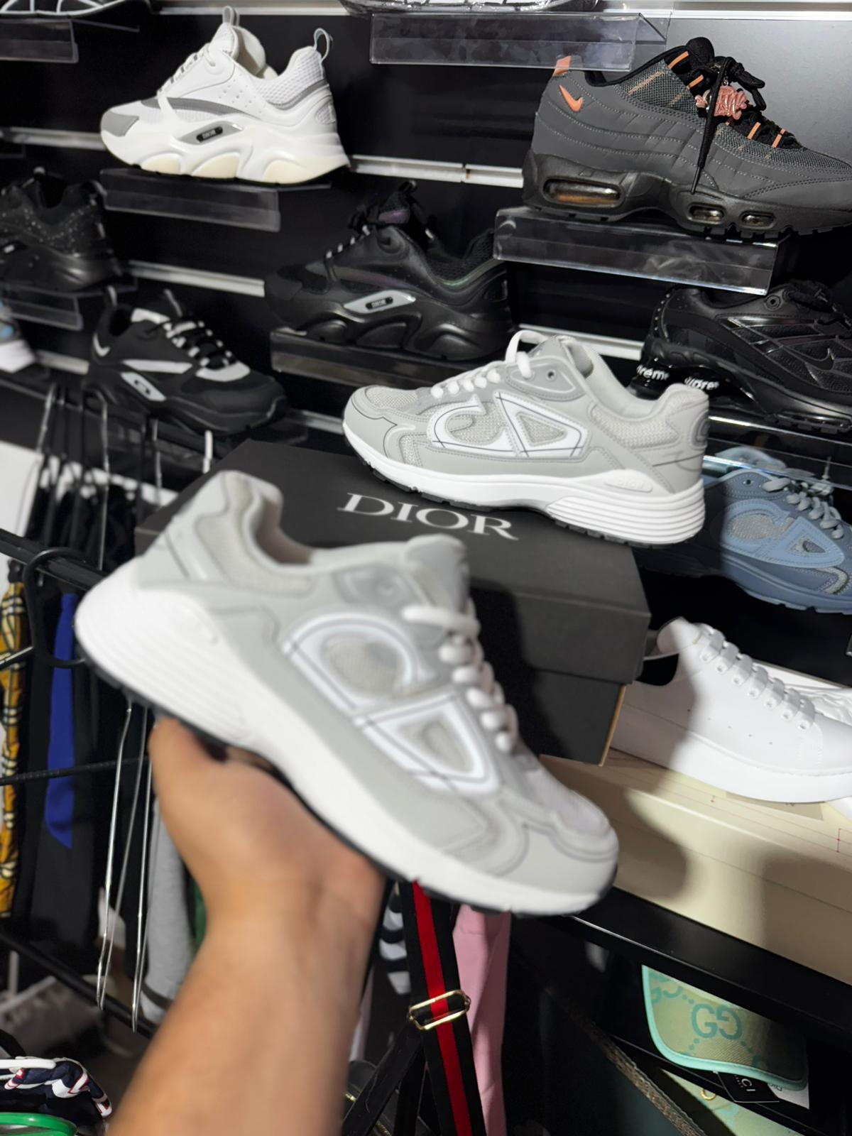 Dior B30