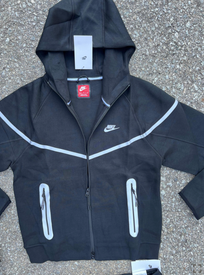 Nike Tech Fleece 2025 Reflective