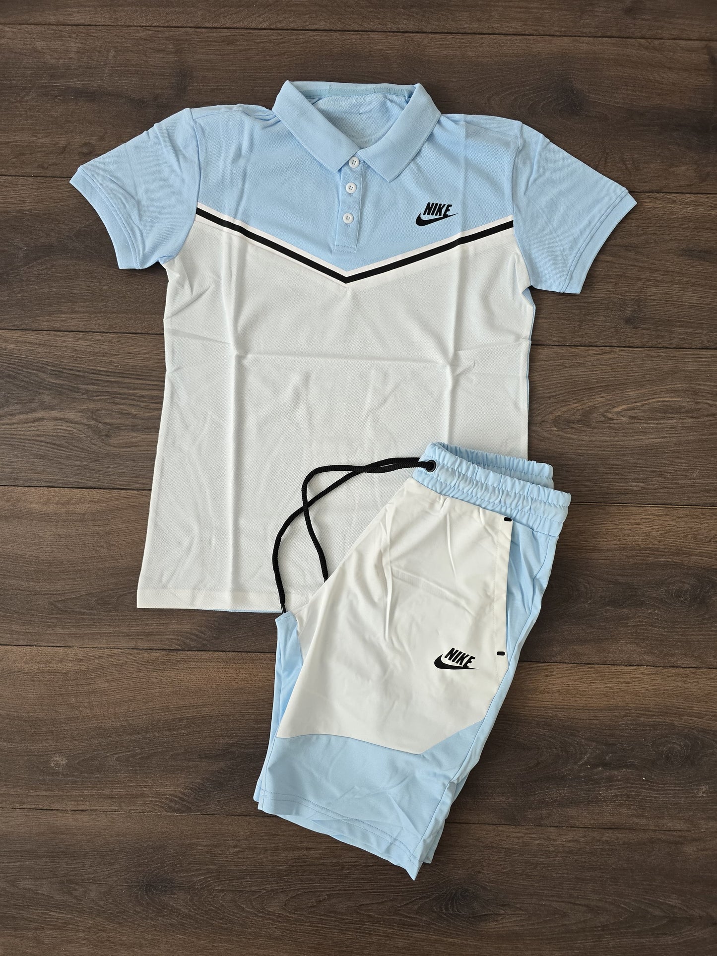 Conjunto Nike Tech Polo