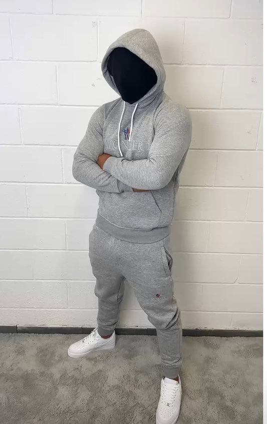 Chandal Moncler 2025