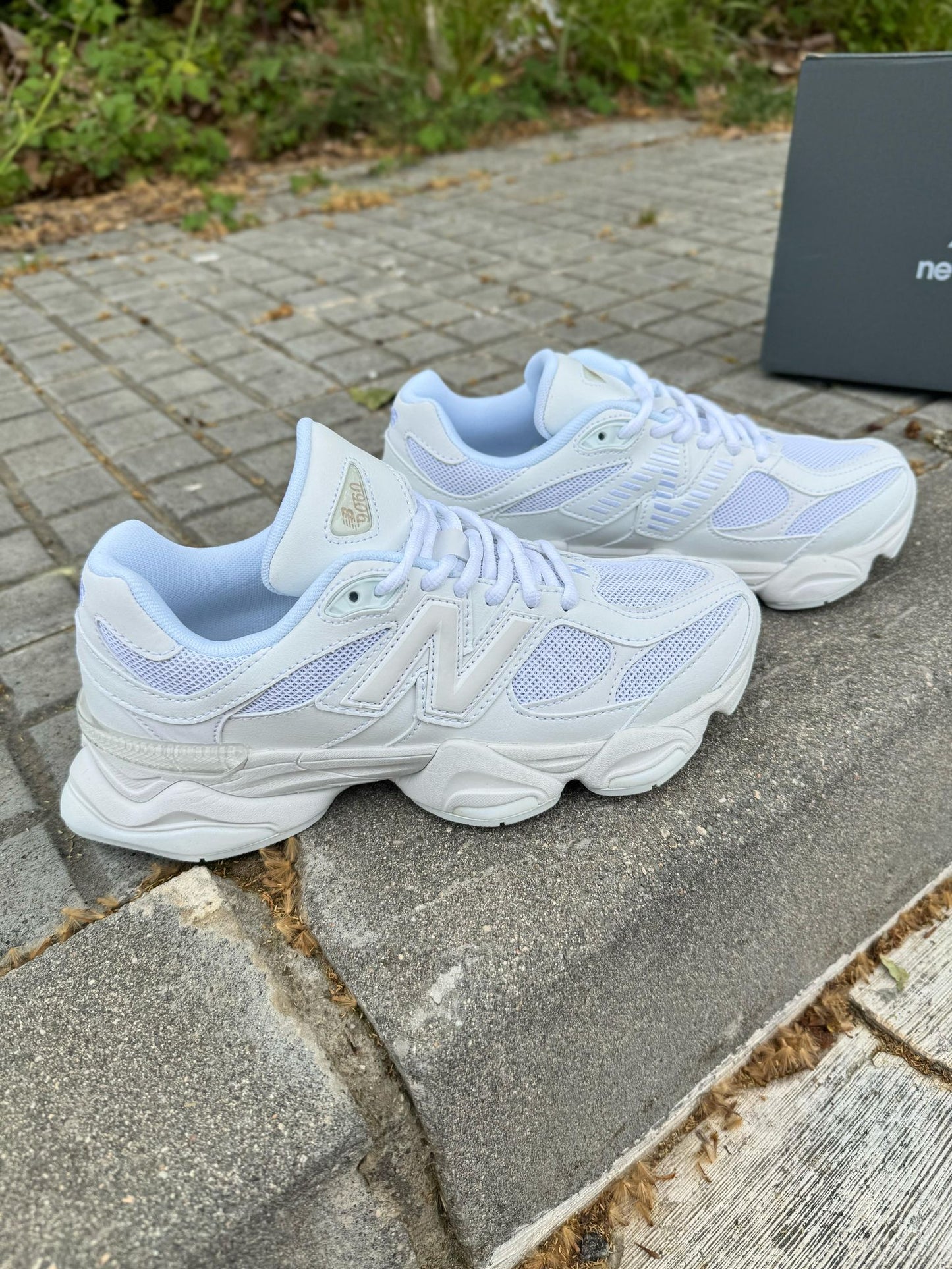 New Balance 9060 All White